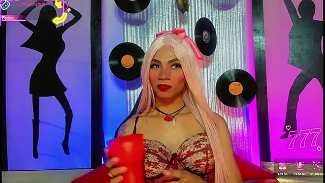 suzume Mendez online show from 06/06/26, 10:58