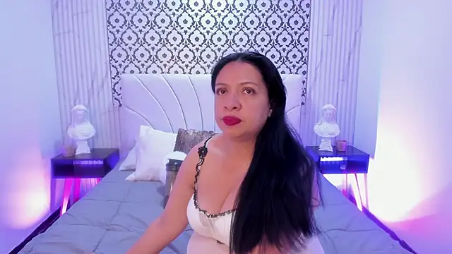 Renatta Milly online show from 02/19/26, 03:13