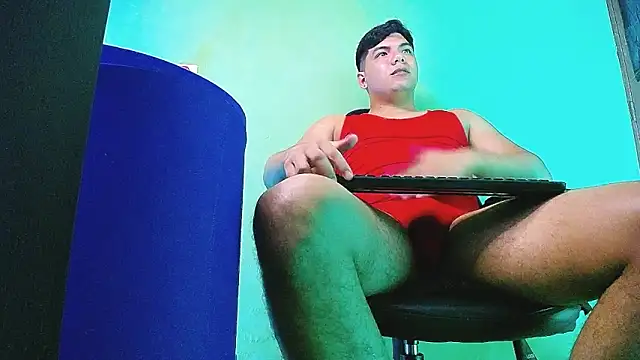 Uriel Ray  online show from 02/17/26, 10:49