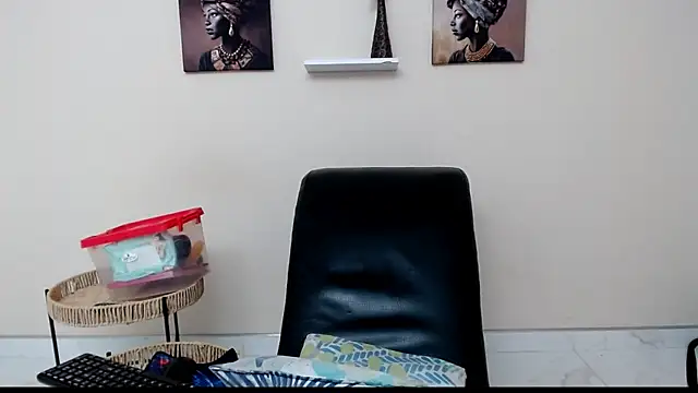 skinnysexy18 online show from 04/21/26, 01:29