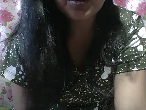 Snapshot of Sh1nbae22 chatting on 02/26/26, 12:20 Sh1nbae22 online show from 02/26/26, 12:20