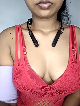 ASHANYA JAYASOORIYA online show from 03/05/26, 04:19