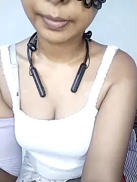 ASHANYA JAYASOORIYA online show from 04/20/26, 05:21