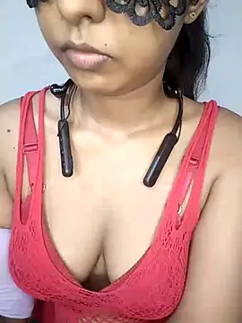 ASHANYA JAYASOORIYA online show from 05/17/26, 01:40