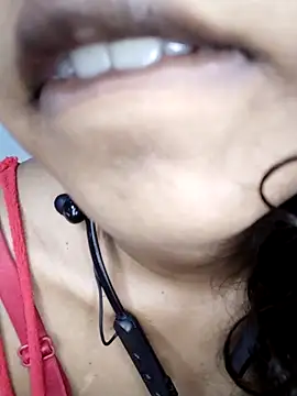 ASHANYA JAYASOORIYA online show from 05/22/26, 08:42