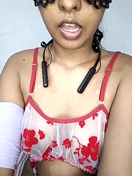 ASHANYA JAYASOORIYA online show from 06/18/26, 04:33