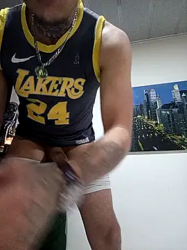 Valentino dominusSex online show from 04/04/26, 09:01