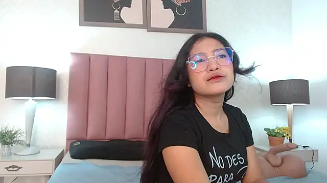 SweetMilie gh online show from 04/17/26, 03:09