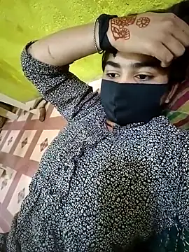 Snapshot of Cute_Mahek99 chatting on 07/13/26, 10:34 Cute Mahek99 online show from 07/13/26, 10:34