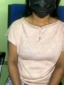 Snapshot of Cute_shivangi chatting on 02/17/26, 10:12 Cute shivangi online show from 02/17/26, 10:12