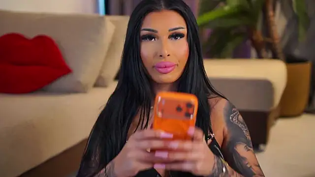 YanaSultana online show from 04/22/26, 09:01