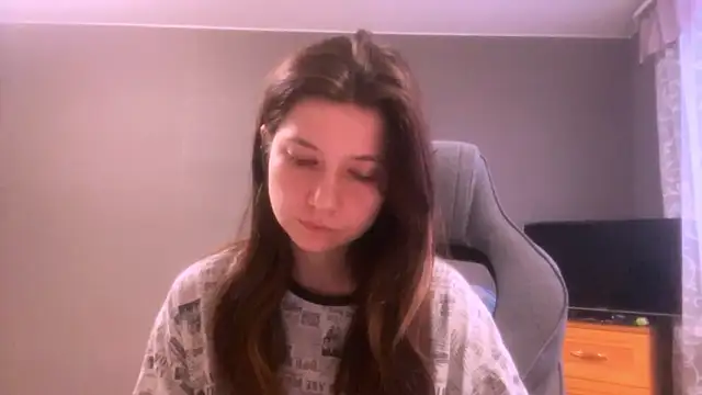 LunnaBliss online show from 03/20/26, 03:33