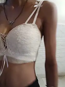 slim figure08 online show from 06/20/26, 12:25