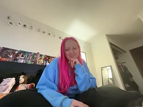 pinkhairfun16 online show from 02/19/26, 12:45