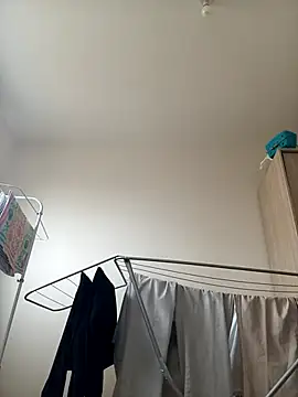 thom7246 online show from 02/19/26, 11:17