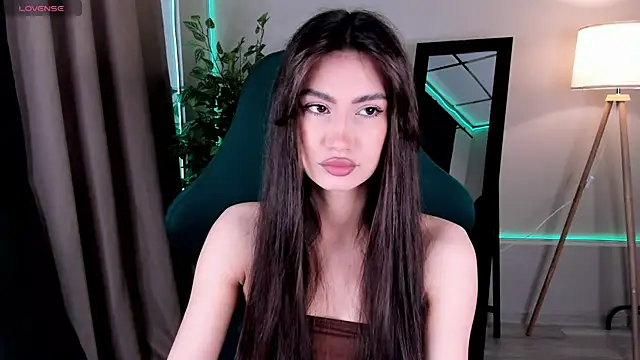 Adele Lanea online show from 05/15/26, 12:06