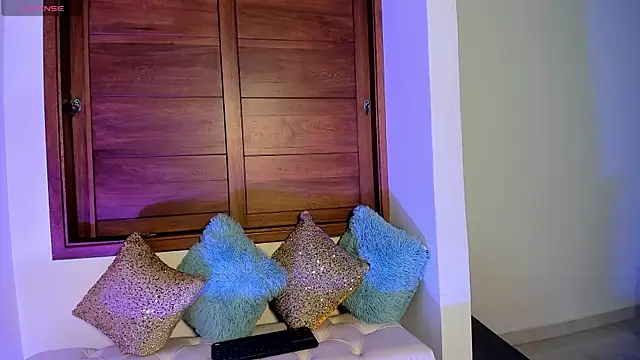 milkavelvett online show from 03/04/26, 03:51