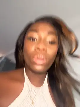 ZarahFerreira online show from 07/19/26, 08:34