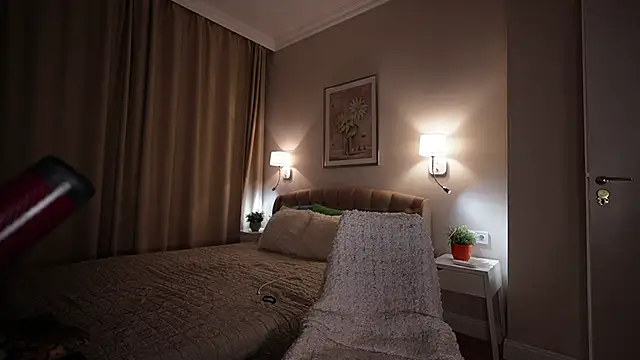 Snapshot of supreme_dominatrix chatting on 02/08/25, 04:03 supreme dominatrix online show from 02/08/25, 04:03