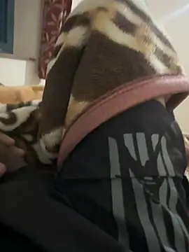 youngboywithcurvymilf online show from 03/06/26, 01:18