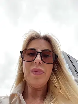 LisaMurr online show from 06/02/26, 12:29