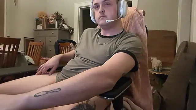 Lyntronix online show from 03/28/26, 01:49