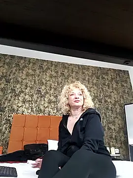 LaireeFelini online show from 02/28/26, 07:59