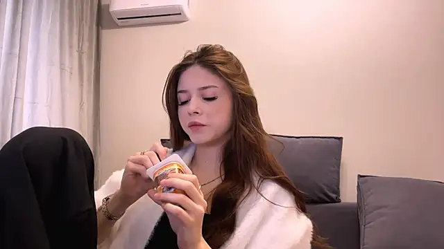 adelecloud online show from 02/19/26, 08:32