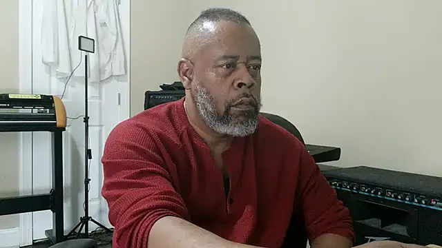 Cleozevo1961 online show from 03/09/26, 07:40