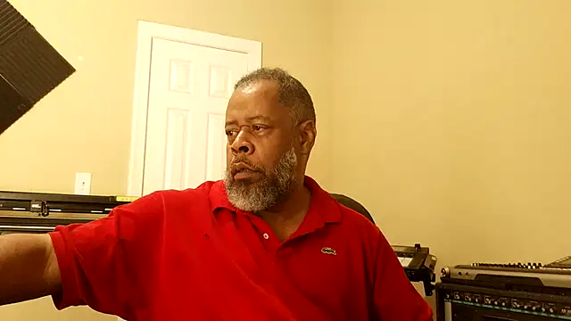 Cleozevo1961 online show from 04/03/26, 03:10