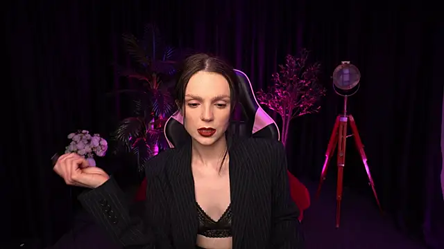 Wild Alice me online show from 04/08/26, 03:23