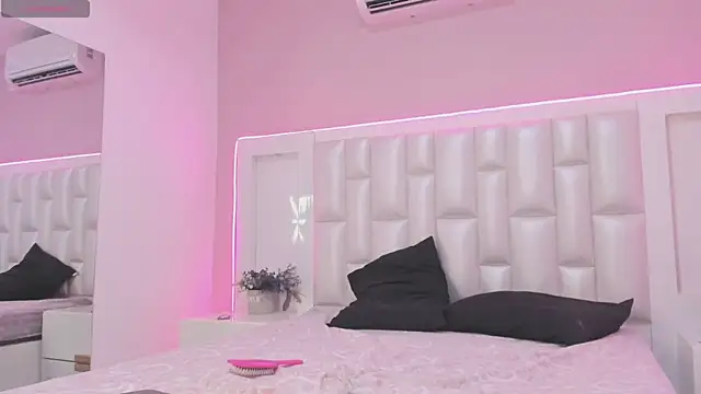 Liia Collins online show from 03/19/26, 05:50