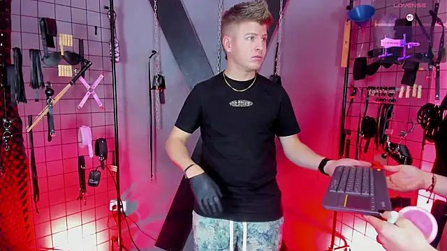 MrJustin Brianna BDSM online show from 02/21/26, 06:53