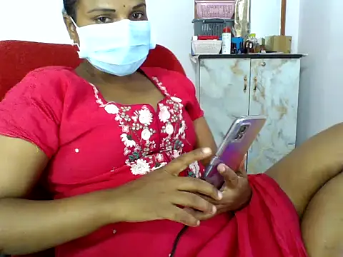 Snapshot of Angel_honeybear_143 chatting on 07/09/26, 08:07 Angel honeybear 143 online show from 07/09/26, 08:07