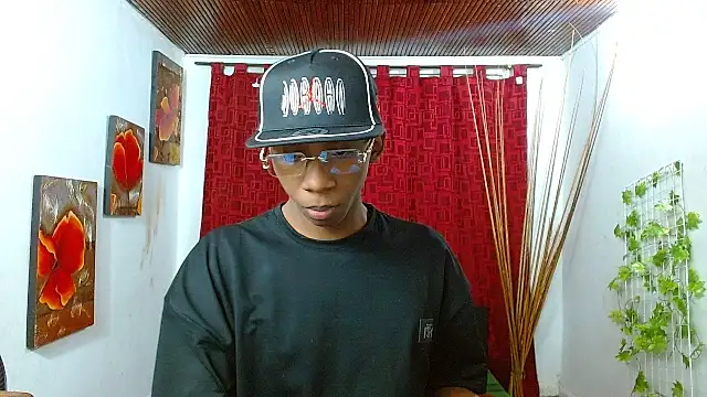 milo018 online show from 04/20/26, 12:02