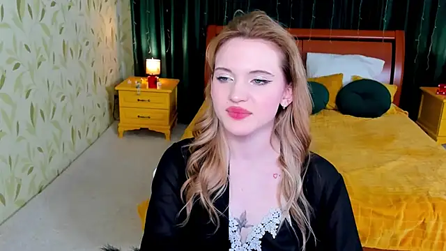 CarryParker online show from 03/04/26, 07:53