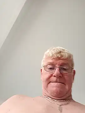 olivbisoumis online show from 03/07/26, 06:21