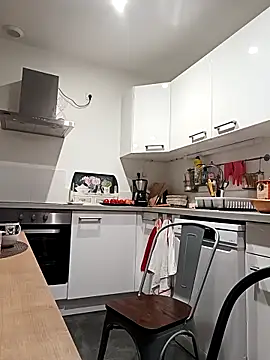 olivbisoumis online show from 03/24/26, 05:45