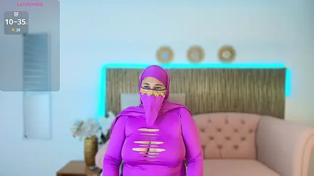 Nadia Privee online show from 02/24/26, 07:12