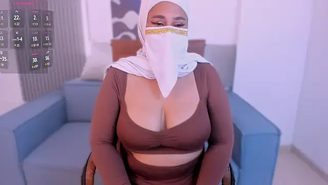 Nadia Privee online show from 03/07/26, 06:16