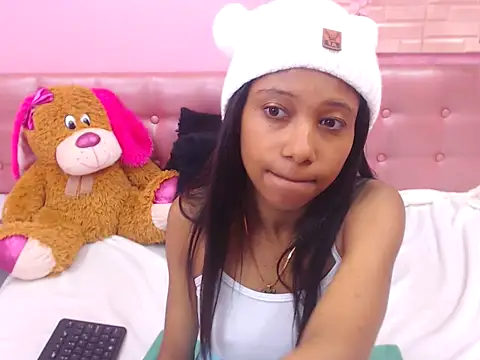 cutedoll4u online show from 03/06/26, 02:02