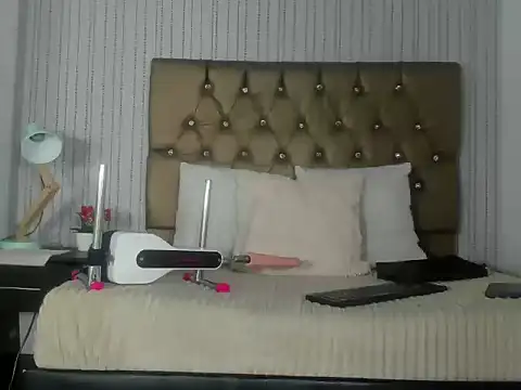 hanna luciana online show from 05/23/26, 02:10