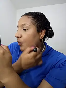 gigiblue89 online show from 05/10/26, 07:35