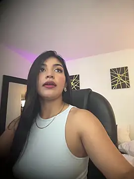 sara stormy online show from 04/20/26, 07:48