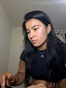 Miiia a online show from 04/21/26, 09:28