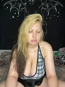 Snapshot of mona_siren_ chatting on 07/23/26, 07:06 mona siren online show from 07/23/26, 07:06
