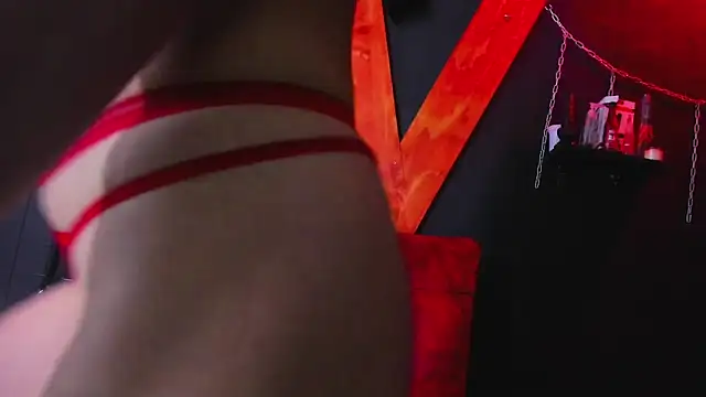 lilith slave online show from 04/21/26, 11:16