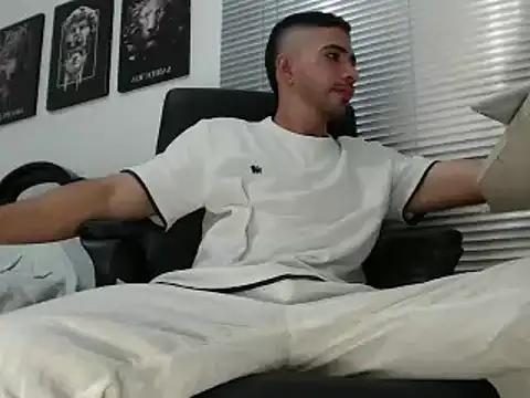 Kratoswolf online show from 03/14/26, 06:35