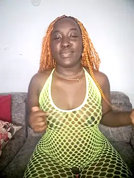 Snapshot of IvyEbony chatting on 02/25/26, 04:44 IvyEbony online show from 02/25/26, 04:44