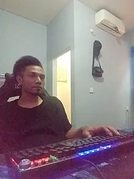 UcEng Lab online show from 02/20/26, 08:27